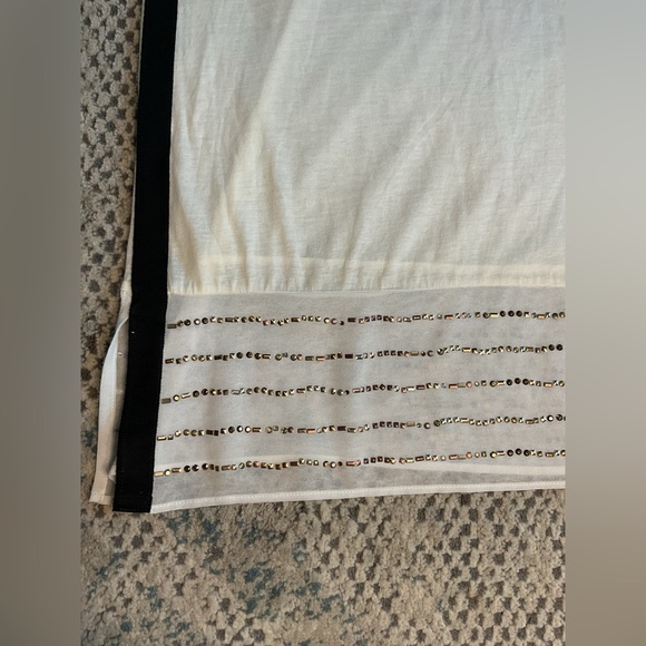 NWT J. Crew Embellished Silk-Hem Tank
Top Size M - Picture 3 of 7